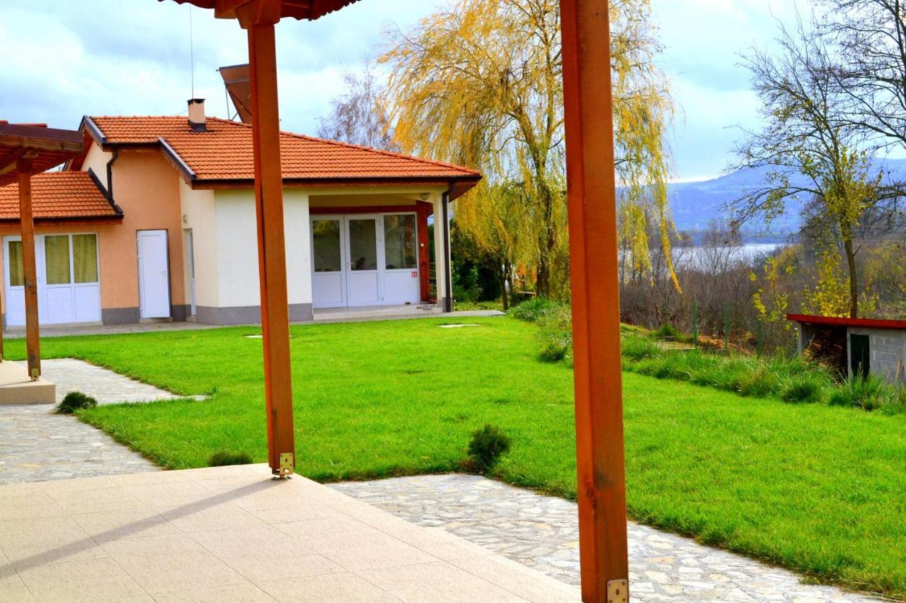 Комплекс За Гости Малки Воден Hotel Malki Voden Exterior photo